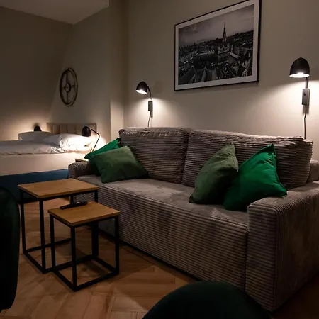 Apartamenty Drevny Kocur Apartman *